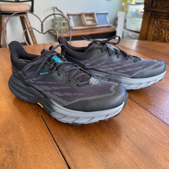 Hoka NWOB Speedgoat 5 GTX Spike Trekking Shoe Winter Trail Running Mens11 Vibram - Picture 1 of 13